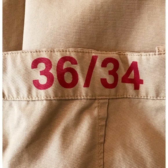 👖 GAP Cadet Relaxed Fit Khaki Cargo Pants Size: 36x34 - Picture 5 of 7